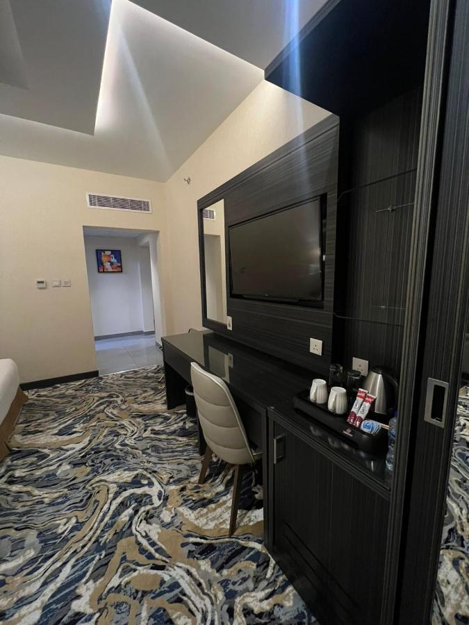 Y Platinum Hotel Medina Eksteriør bilde